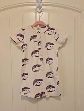 Kate Quinn Shortie Union Suit with Hedgehog